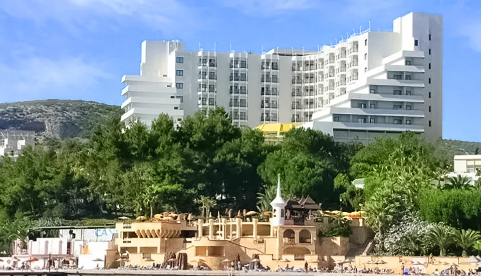 هتل بلو ویستا هیل کوش آداسی